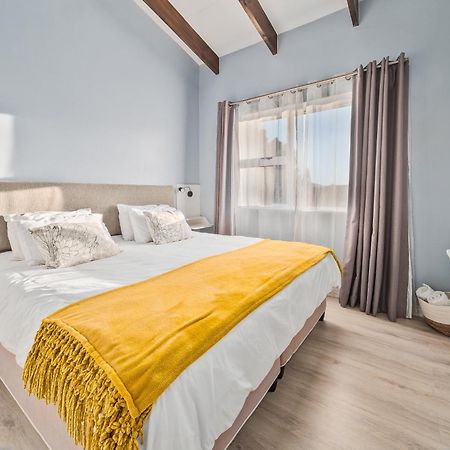 Stunning Knysna Central Apartment Экстерьер фото